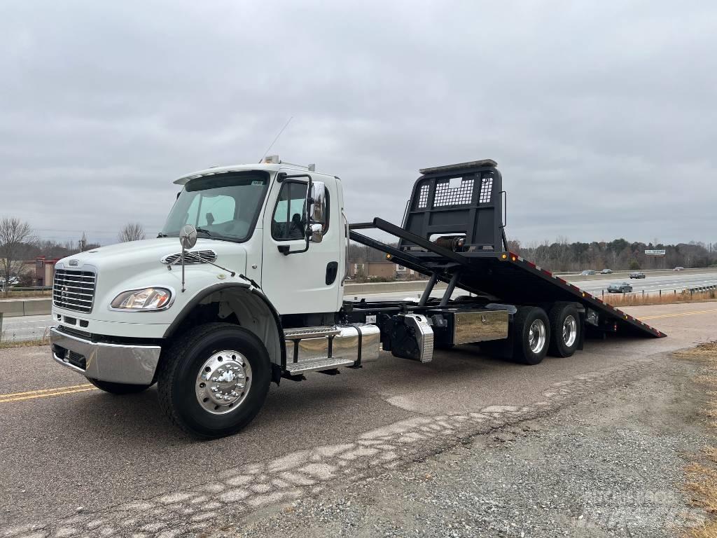 Freightliner M2 Carroattrezzi