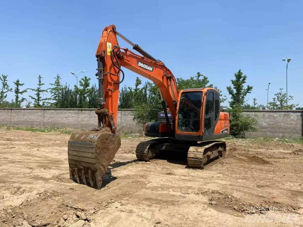 Doosan DX 130-9C Escavatori cingolati