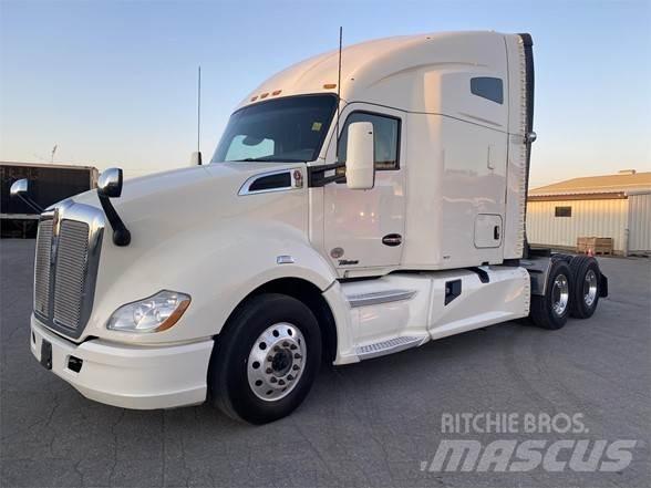 Kenworth T680 Motrici e Trattori Stradali