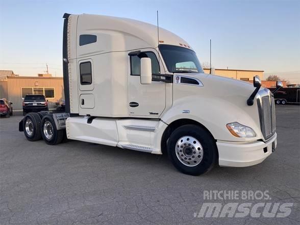 Kenworth T680 Motrici e Trattori Stradali