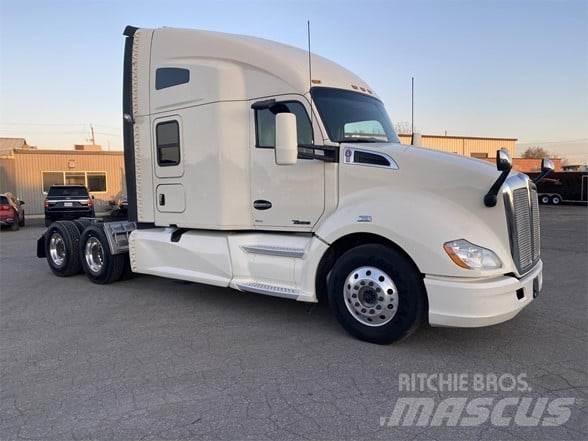 Kenworth T680 Motrici e Trattori Stradali