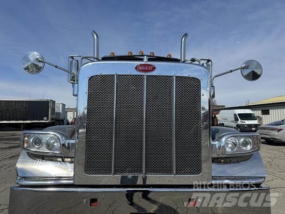Peterbilt 389 Motrici e Trattori Stradali