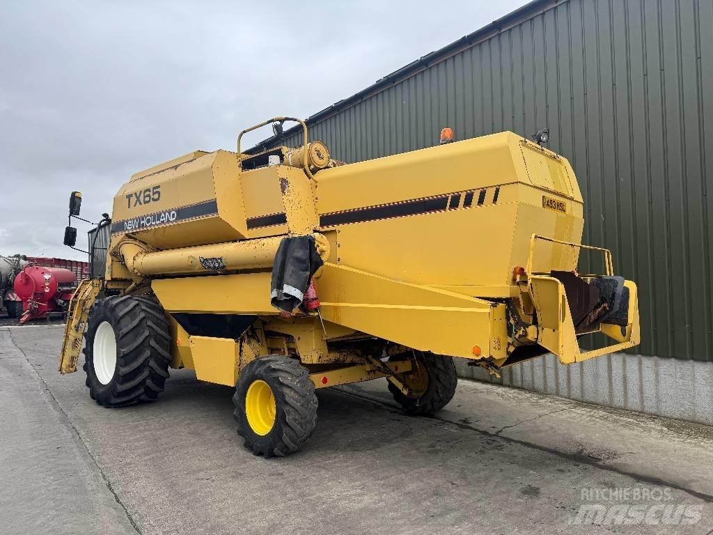 New Holland TX 65 Mietitrebbiatrici