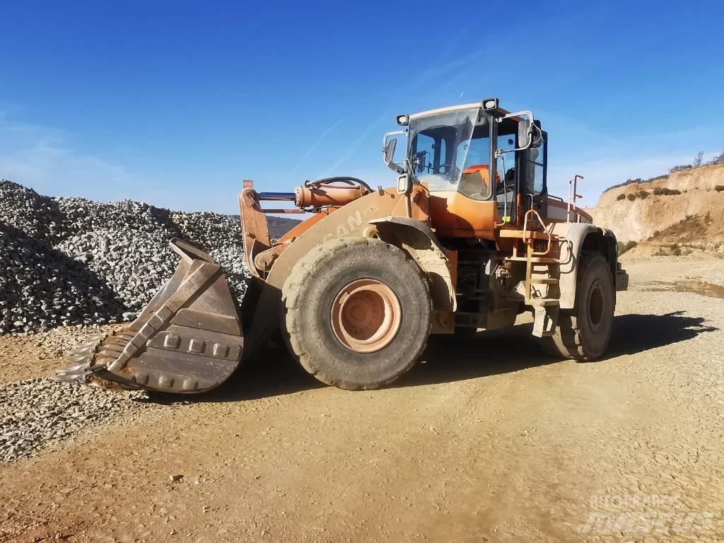 Doosan DL 400 Pale gommate