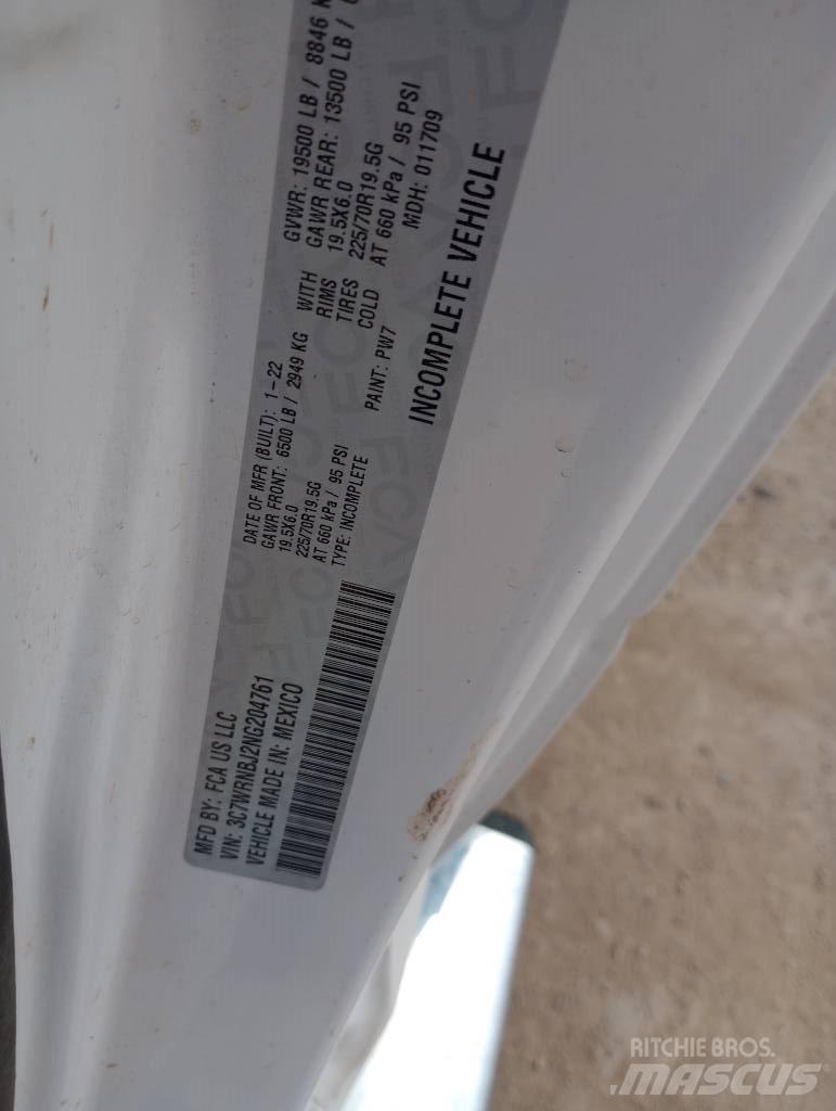RAM 5500 Camion con sponde ribaltabili