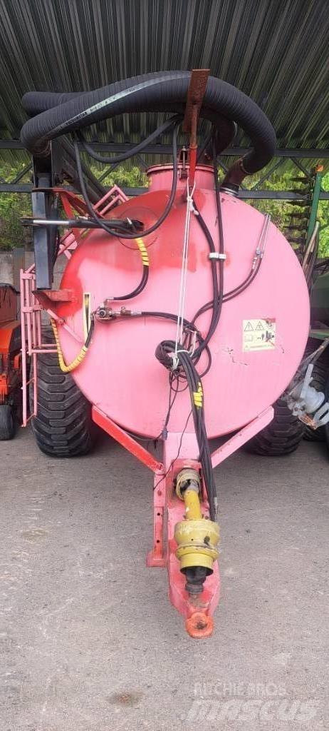 Livakka 12,5 m3+PK Spandiliquami