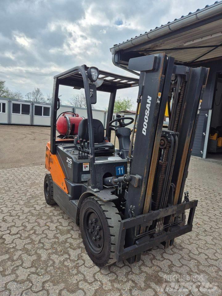 Doosan G 25 P-7 Costruzioni - Altro