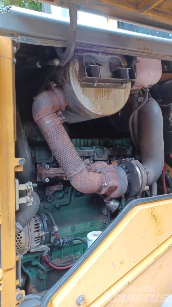 Volvo L 60 F Pale gommate