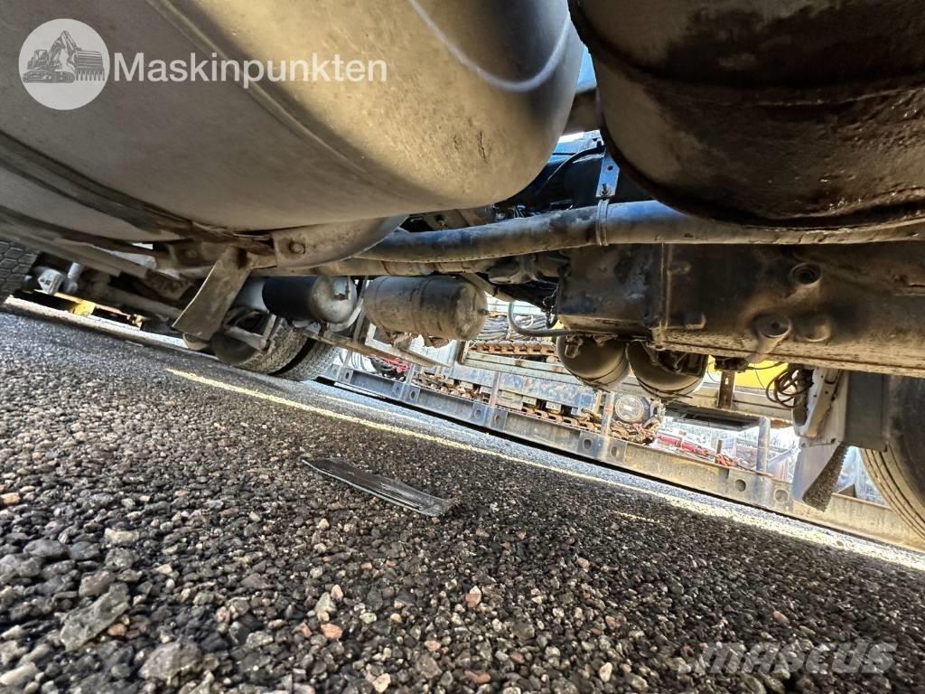 Volvo FH 12 Camion con gancio di sollevamento