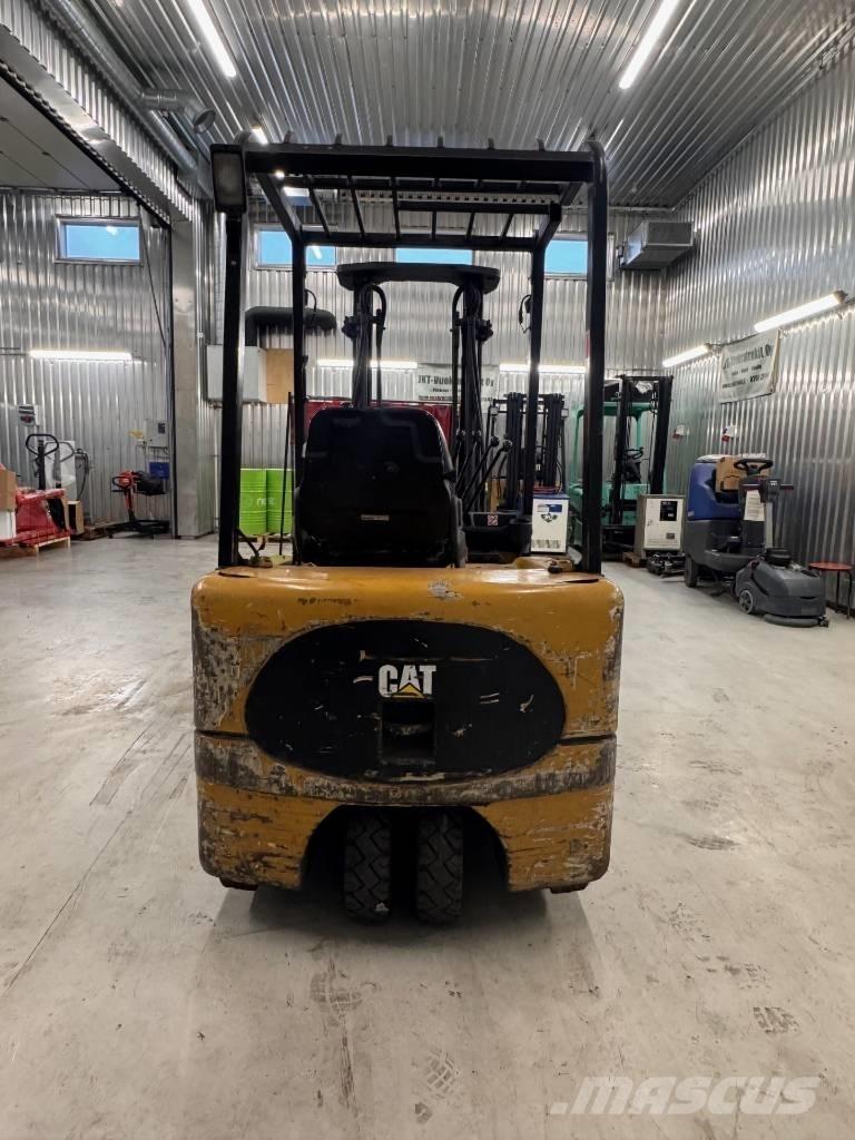 CAT EP 18 KT Carrelli elevatori elettrici