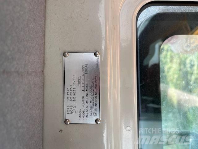 Takeuchi TB 225 Miniescavatori