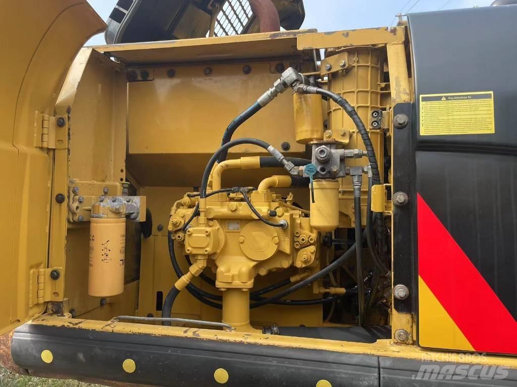 CAT 320 D Escavatori cingolati
