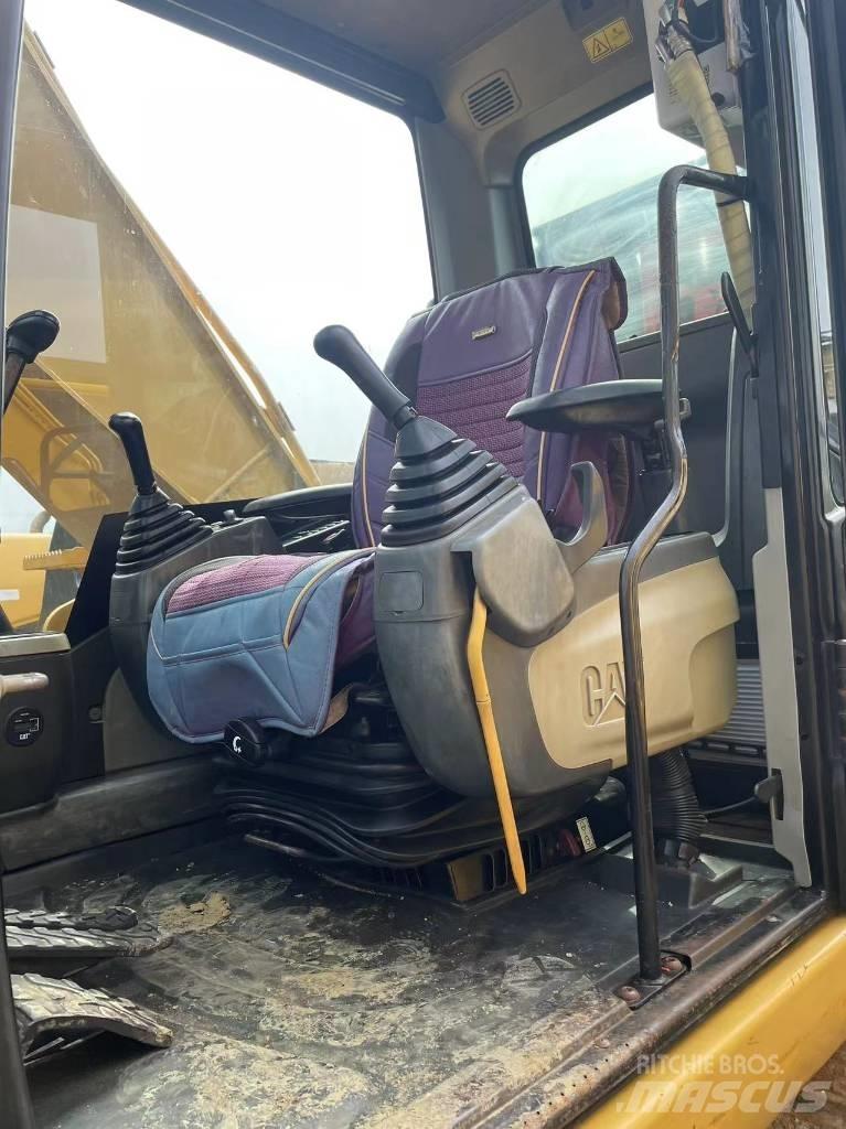CAT 320 D Escavatori cingolati