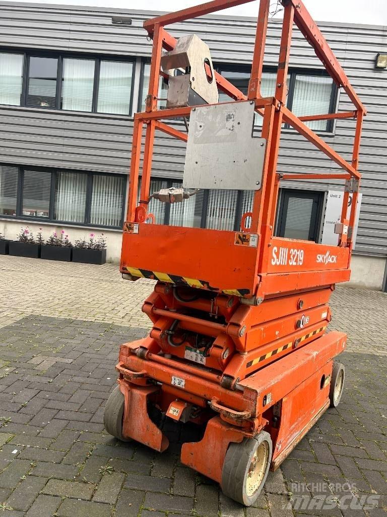 SkyJack SJ III 3219 Piattaforme a pantografo