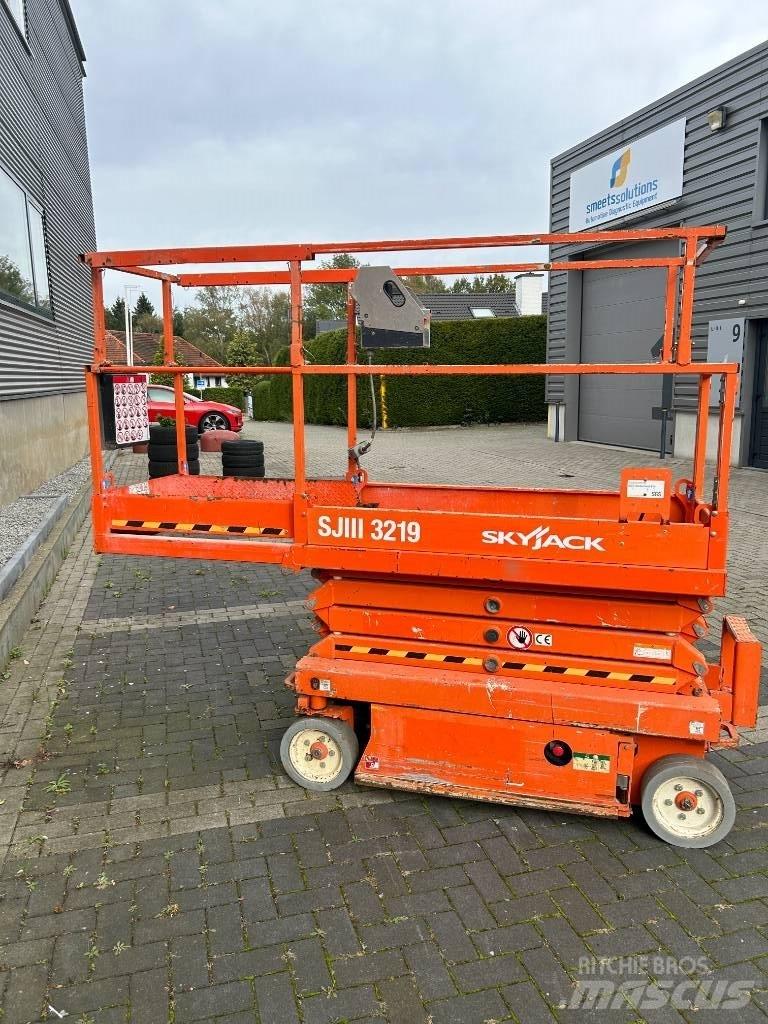 SkyJack SJ III 3219 Piattaforme a pantografo