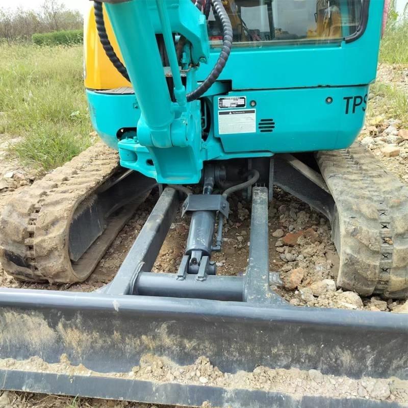 Kubota KX 135 Miniescavatori