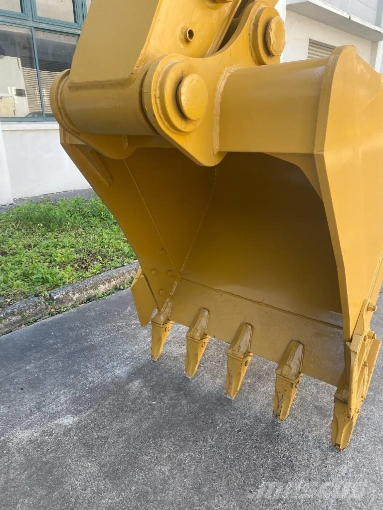 CAT 320 GC Escavatori cingolati