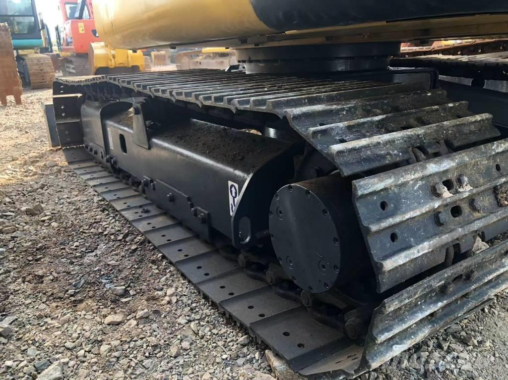 Komatsu 56-7 Escavatori cingolati