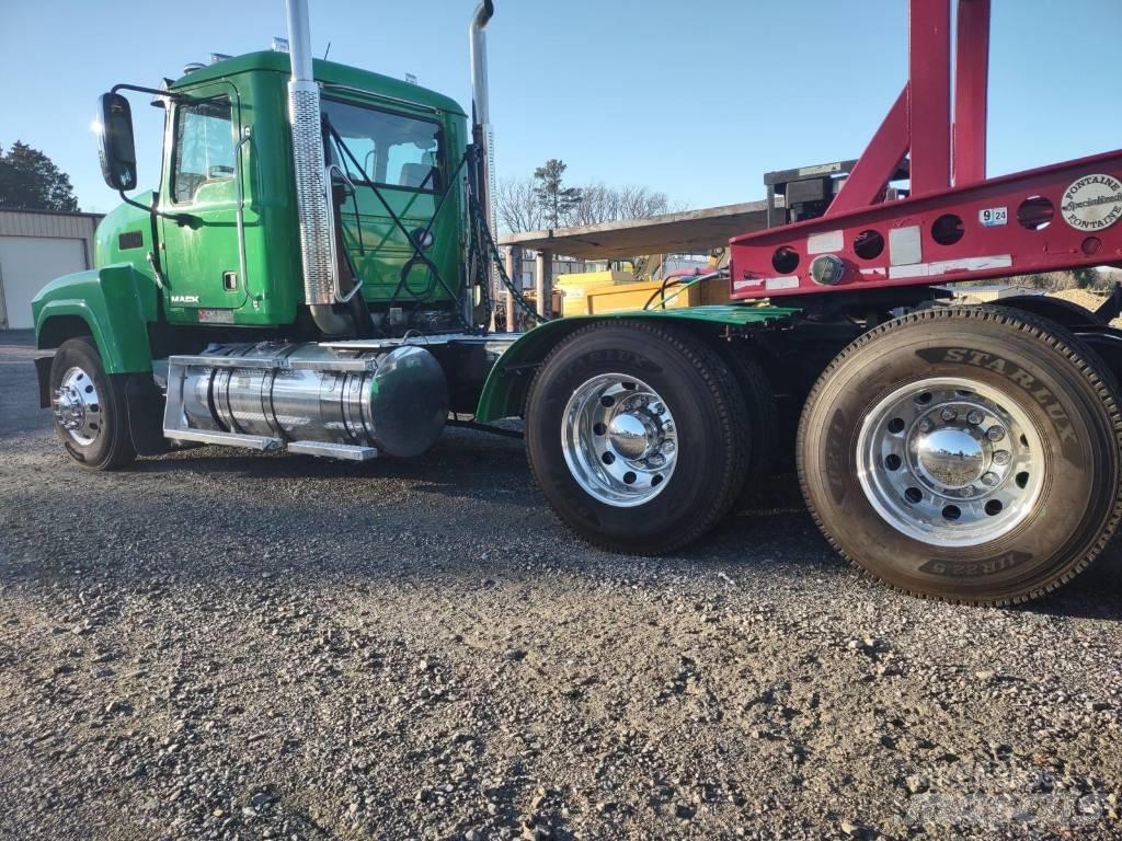 Mack CHU 613 Motrici e Trattori Stradali