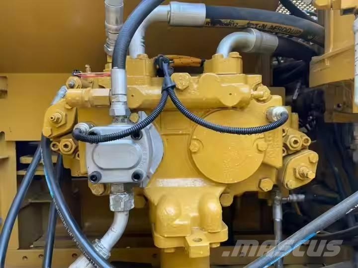 CAT 320 C Escavatori cingolati