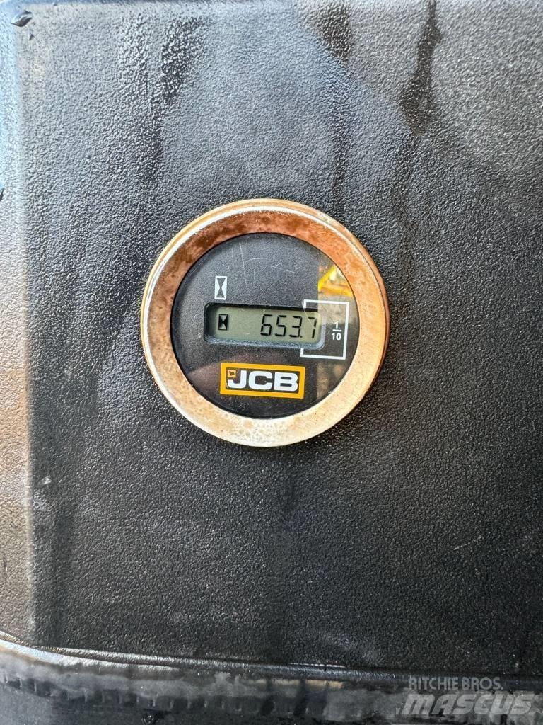 JCB 19 C-IE Miniescavatori