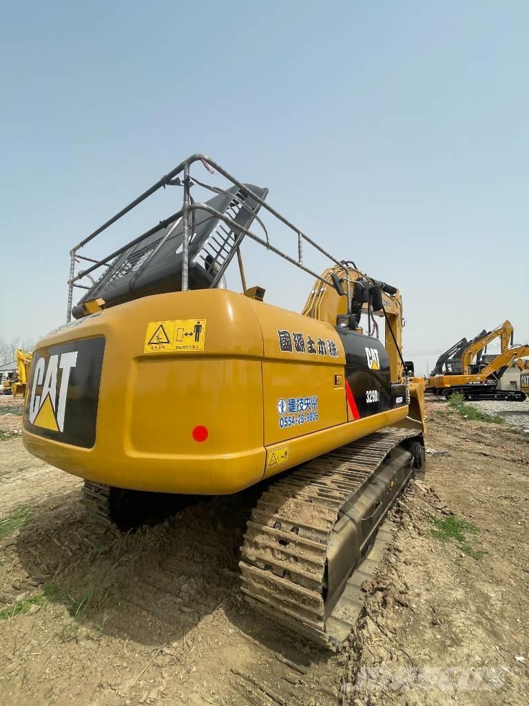 CAT 329D2 Escavatori cingolati