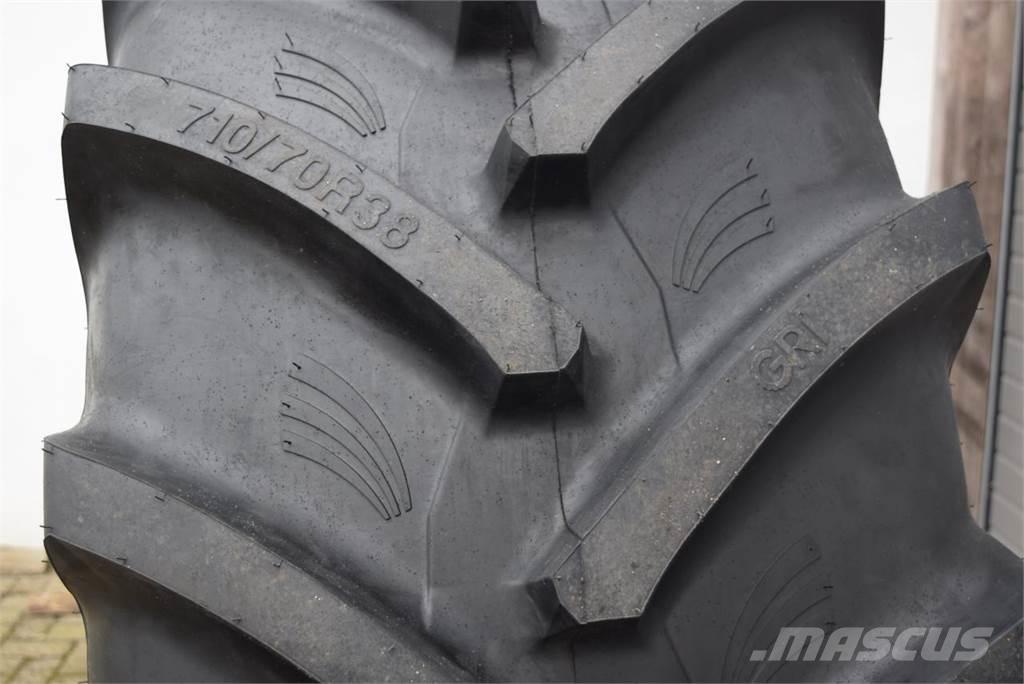  710/70R38 ***GRI*** Pneumatici, ruote e cerchioni