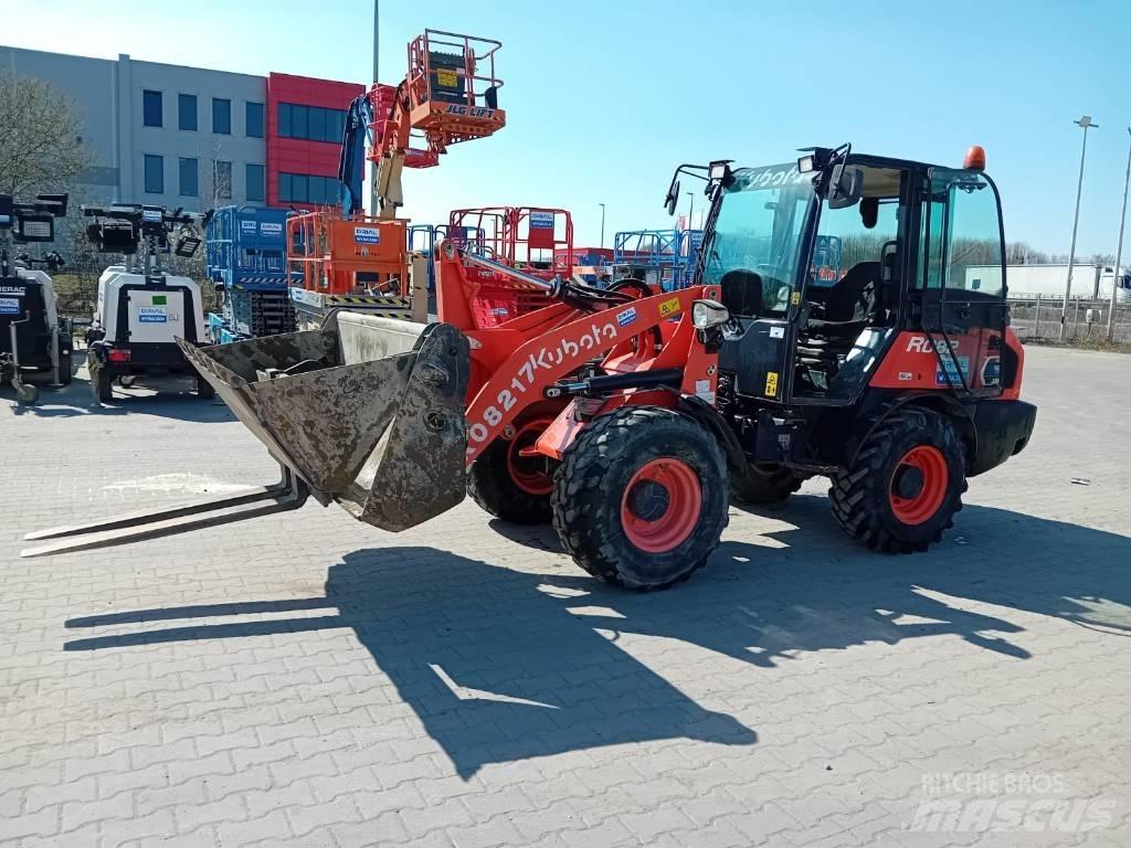 Kubota R 082 Pale gommate