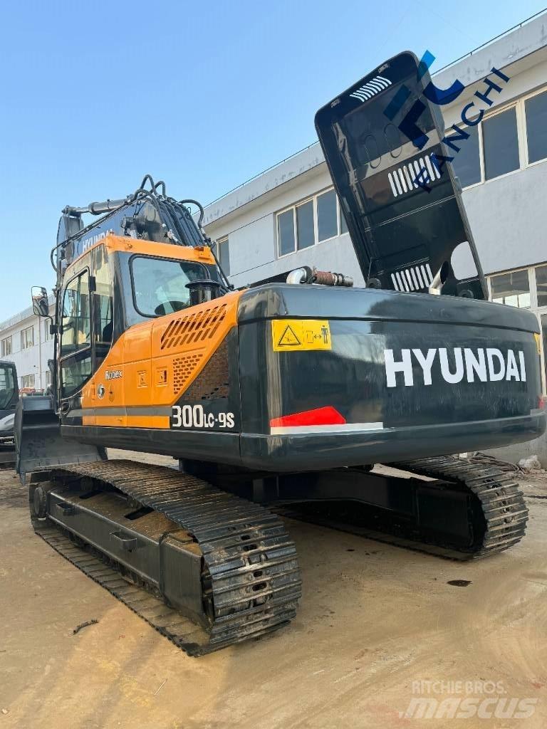 Hyundai 300LC-9S Escavatori cingolati