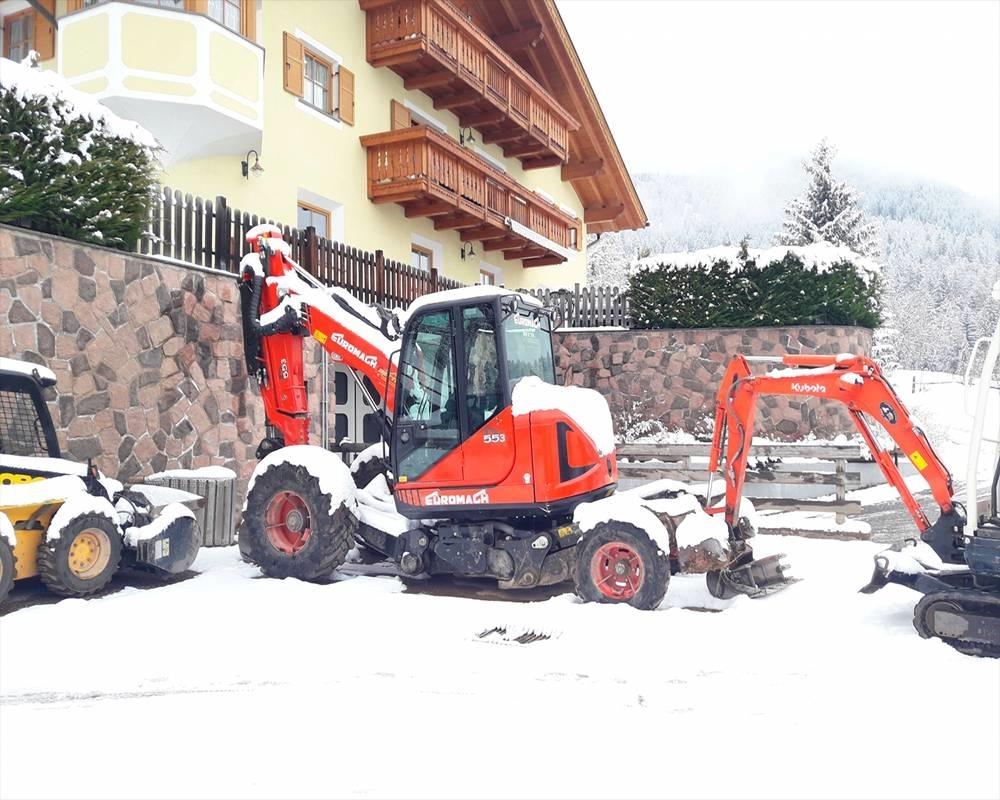 Euromach R555H Escavatori anfibi