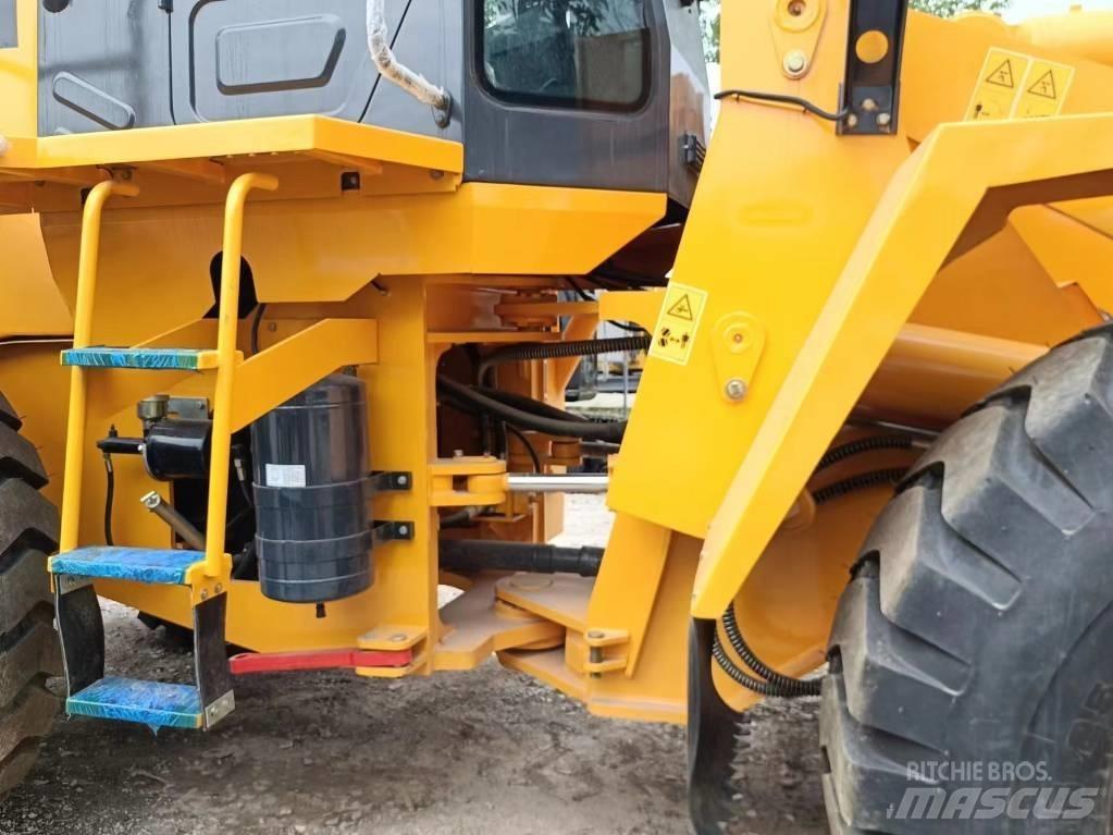 LiuGong 856H Pale gommate