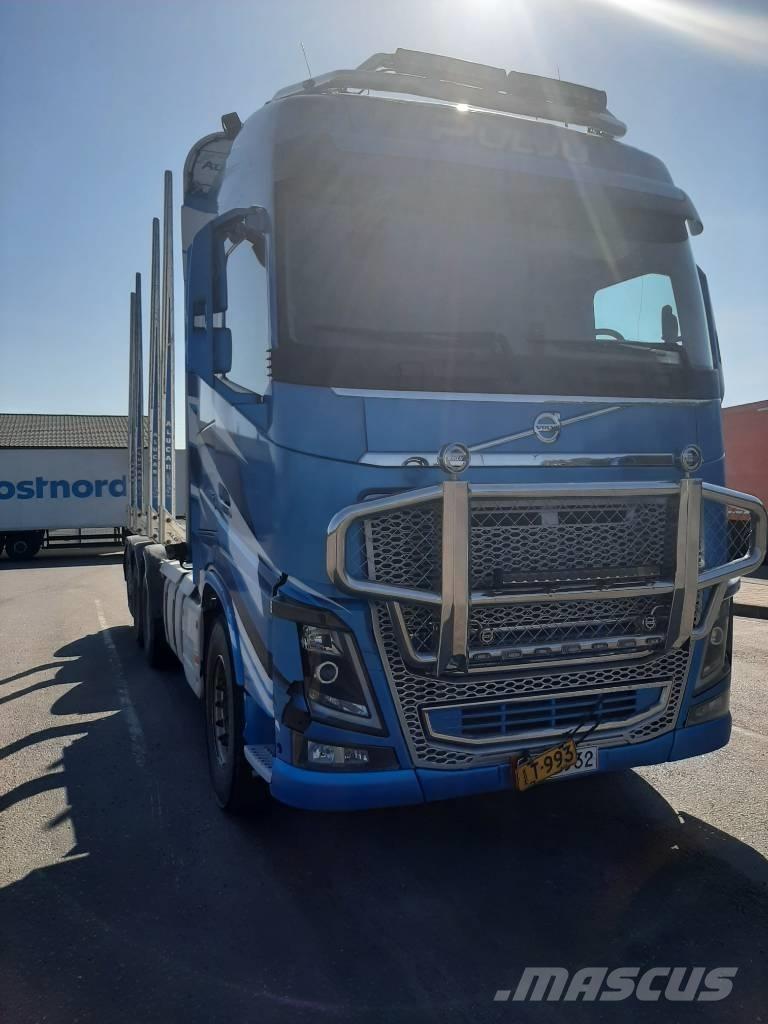 Volvo FH 16 Camion trasporto legname