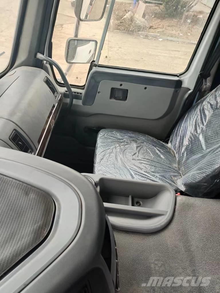 Howo 371 6x4 Camion ribaltabili