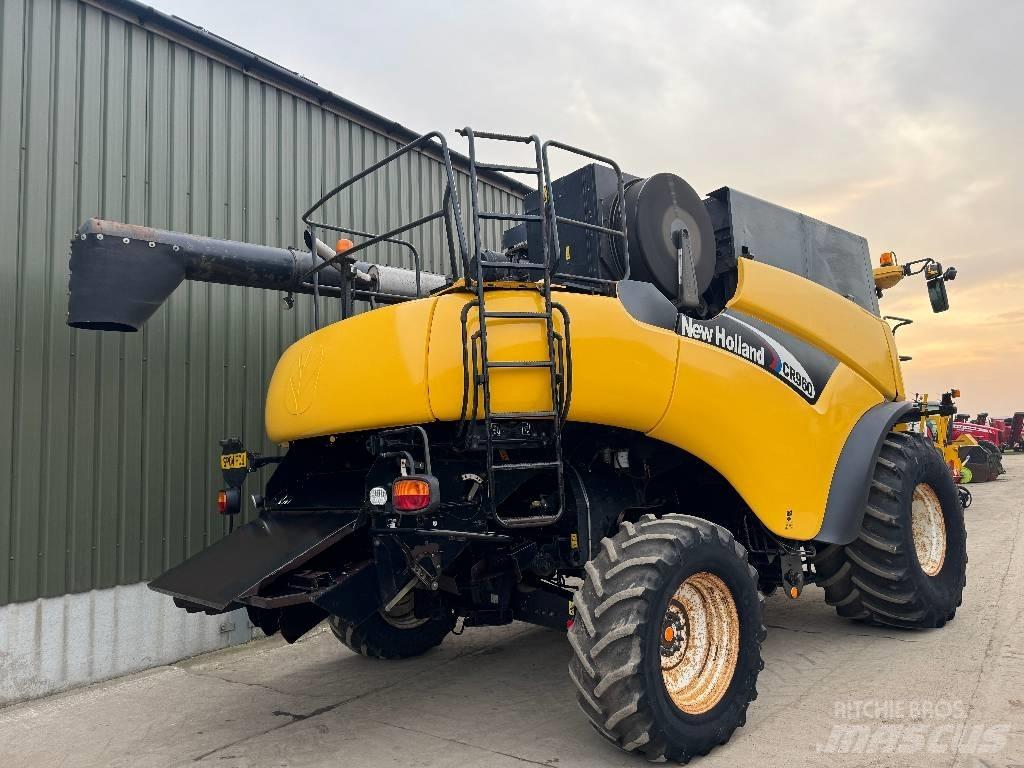 New Holland CR 960 Mietitrebbiatrici