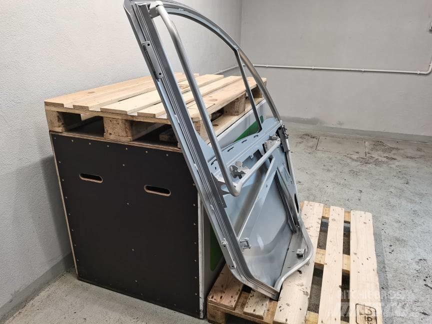 Manitou MLT 741 door Cabine e interni