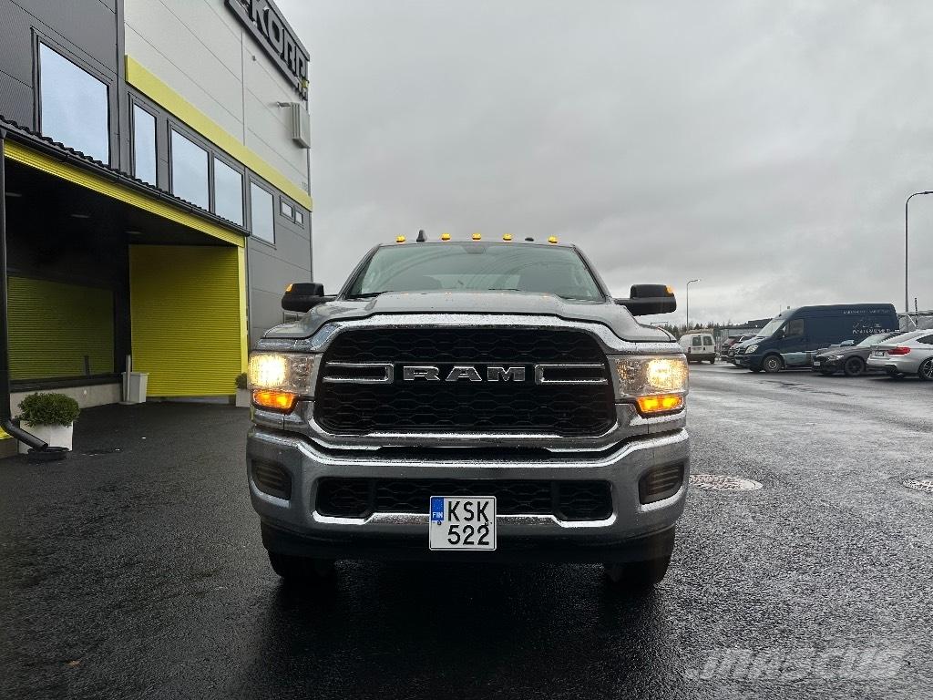 RAM 2500 Tradesman Pick up/Fiancata ribaltabile