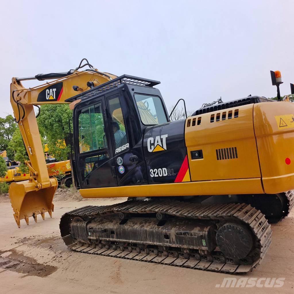 CAT 320 D2L Escavatori cingolati