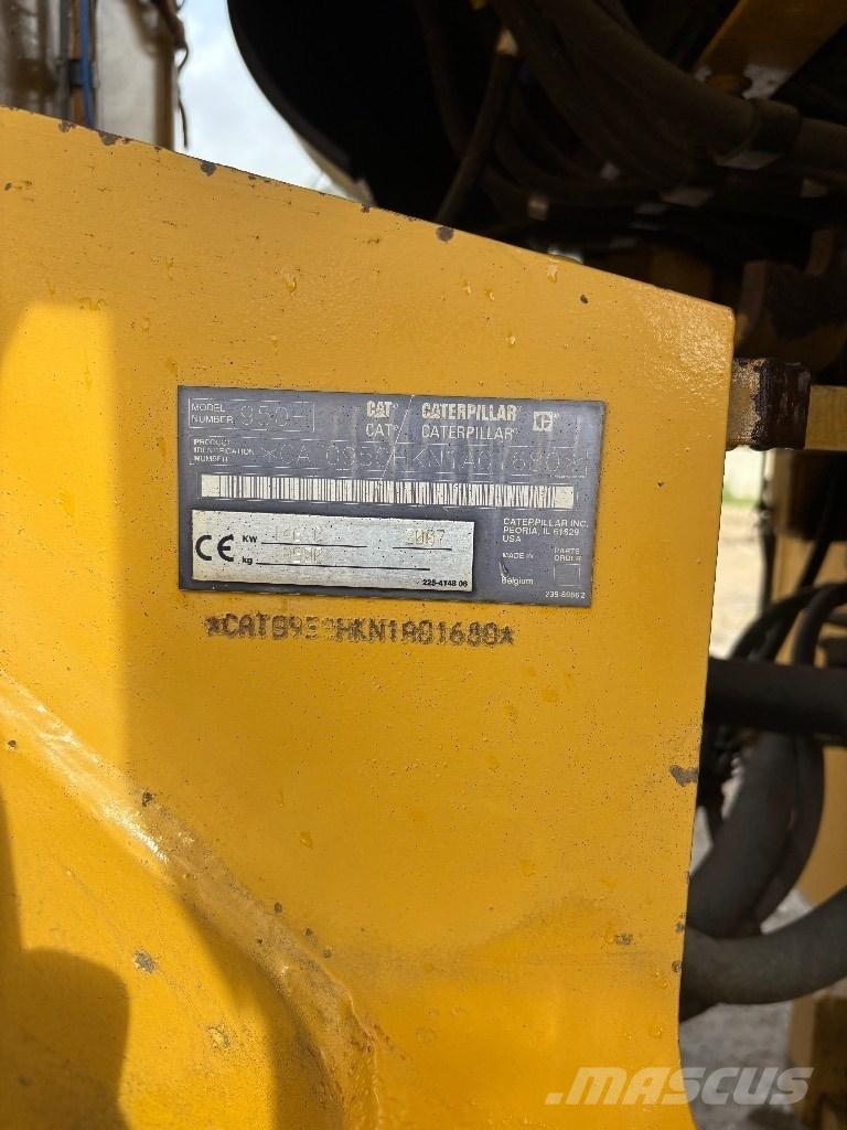 CAT 950 H Pale gommate