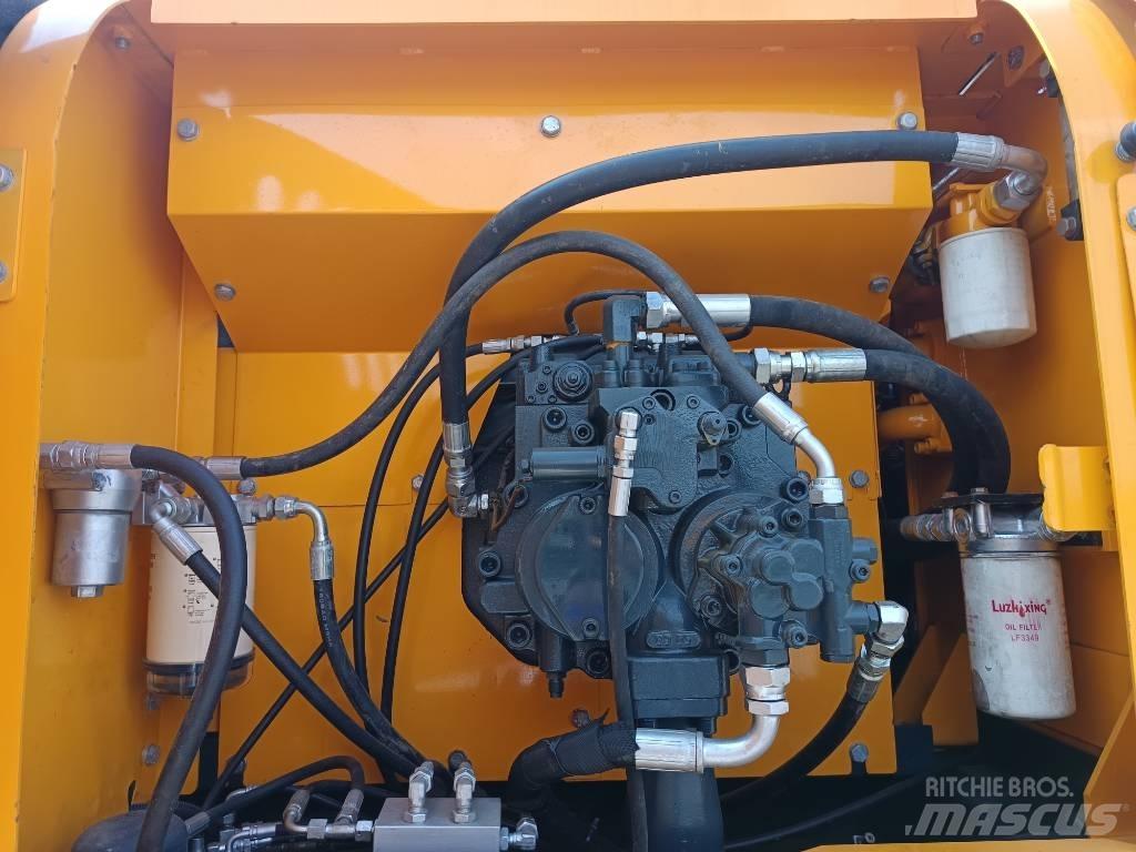 Hyundai R210W Escavatori gommati