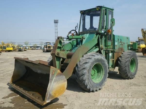 Komatsu 510 Pale gommate