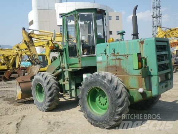 Komatsu 510 Pale gommate