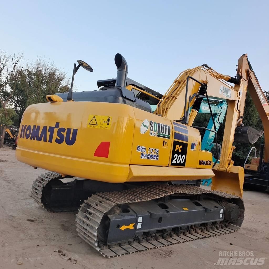 Komatsu PC 200-8 Escavatori cingolati