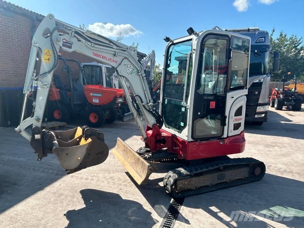 Takeuchi TB 325 R Miniescavatori