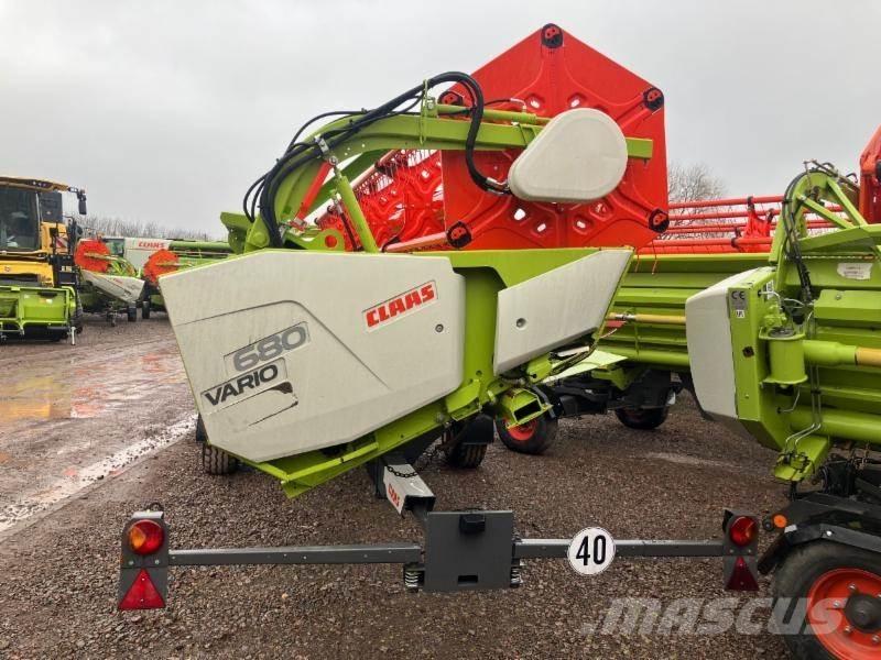 CLAAS TRION 640 Mietitrebbiatrici