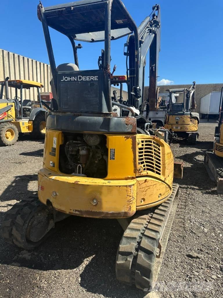 John Deere 27 D Miniescavatori