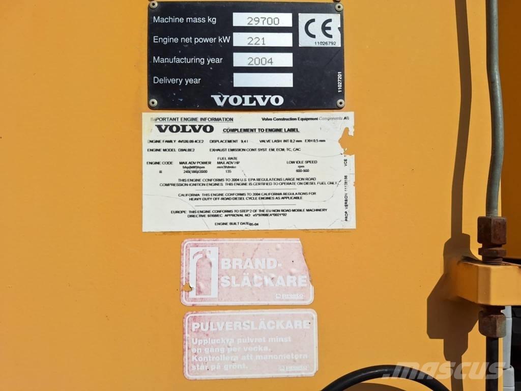 Volvo L 150 E Pale gommate