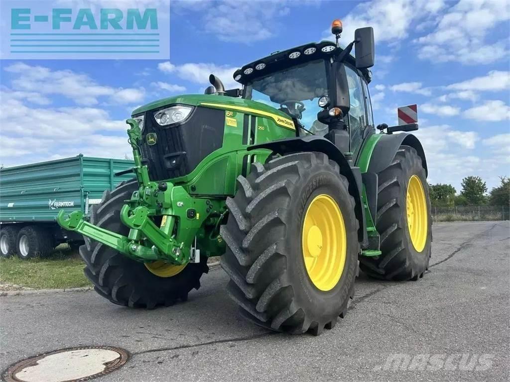 John Deere 6r 250 Trattori