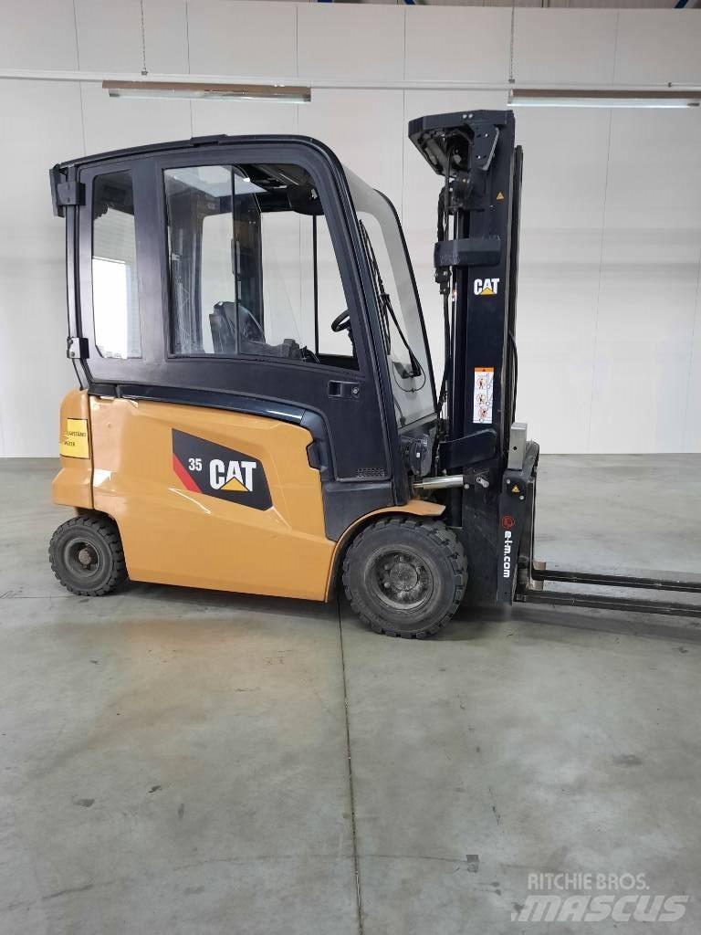 CAT EP35N Carrelli elevatori elettrici