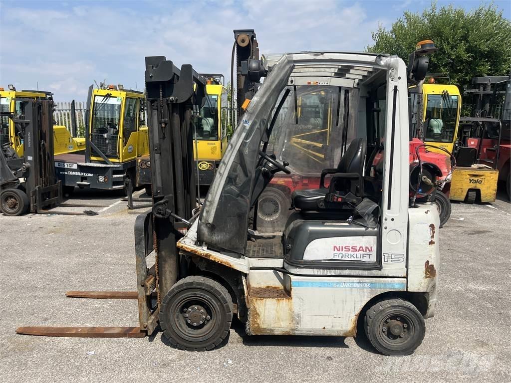Nissan P1D1A15LQ Carrelli elevatori GPL