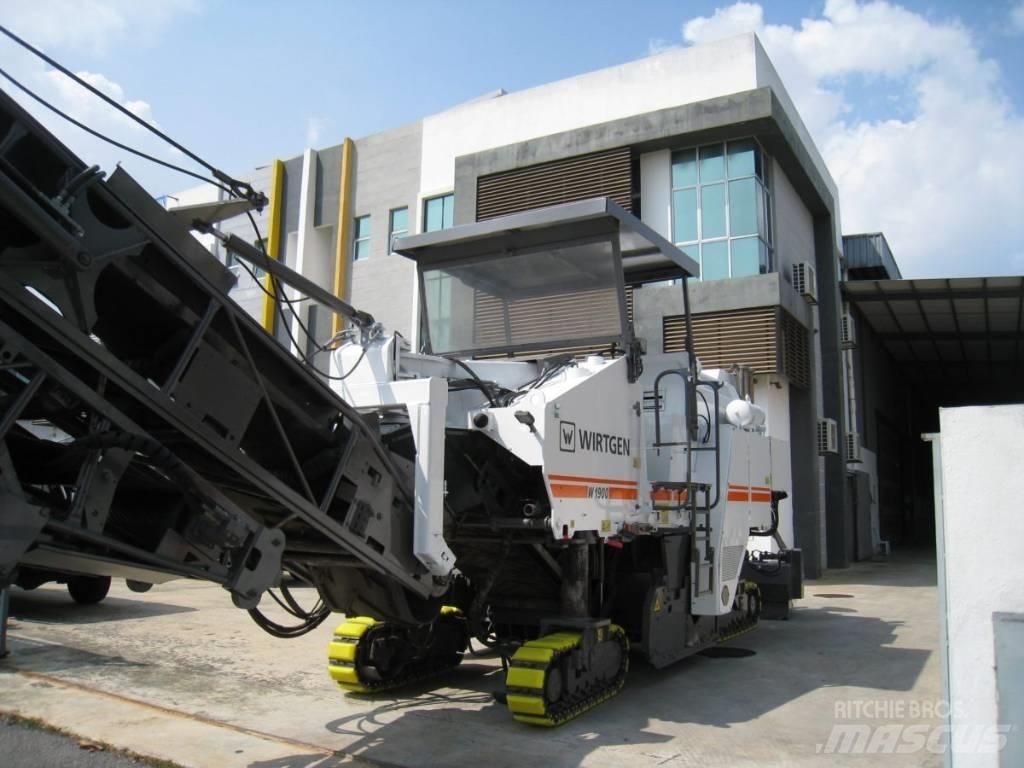 Wirtgen W1900 Fresa a freddo per asfalto